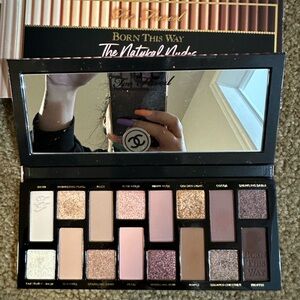 Two faced all naturals eyeshadows palette